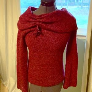 Moda International women’s sweater- size small